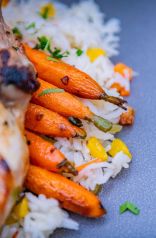An image of the Longwood Grille and Bar food and atmosphere